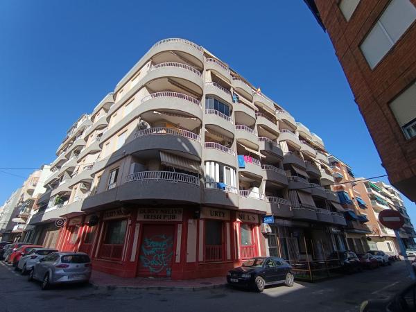 Venta de piso en Piso en Playa de los Locos, Torrevieja, Torrevieja
thumbnail 2