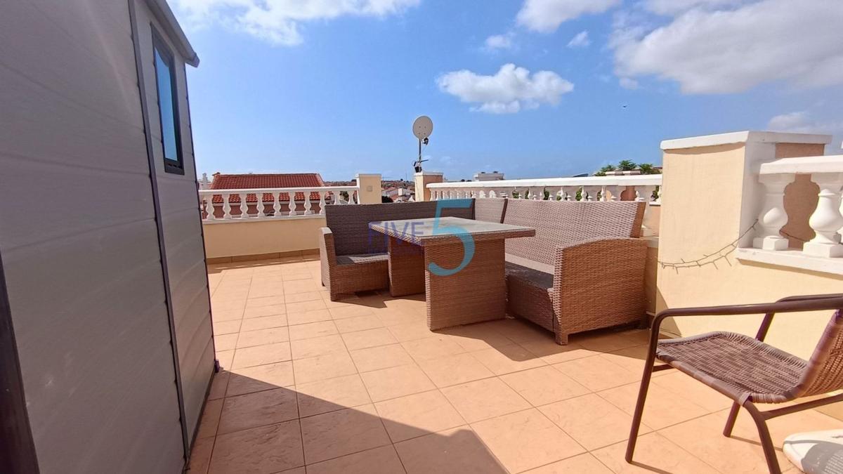 Venta de chalet independiente en Casa o chalet en La Siesta - El Salado - Torreta, Torrevieja, Torrevieja
photo 4
