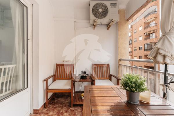 Квартира на продажу на Piso en Calle Virgen de la Paloma, Playa del Cura, Torrevieja, Торревьеха thumbnail 3