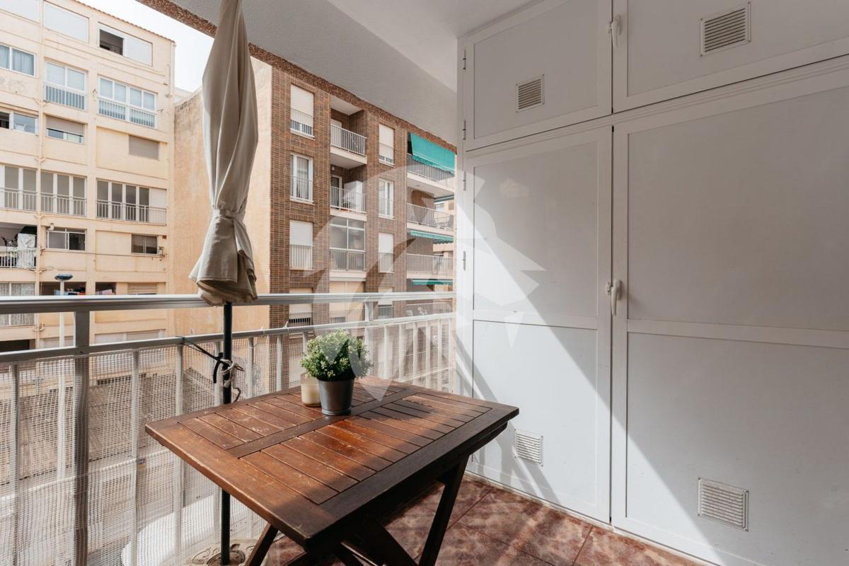Продажа квартиры на Piso en Calle Virgen de la Paloma, Playa del Cura, Torrevieja, Торревьеха
photo 4