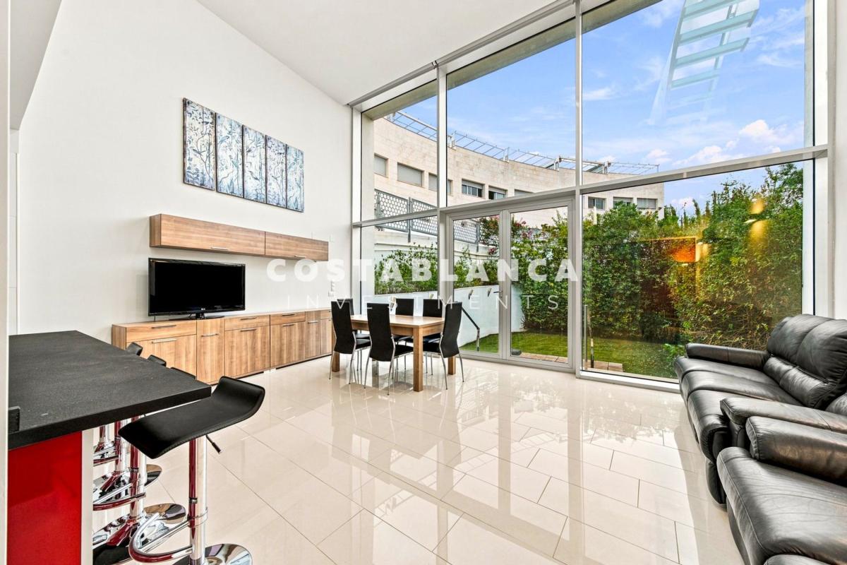 Properties for sale and rent in Spain photo 4