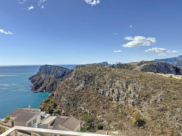 Independent chalet for sale in Casa o chalet en Calle Palmeras, 55, Cumbre del Sol, Benitachell, Benitachell
 photo 1