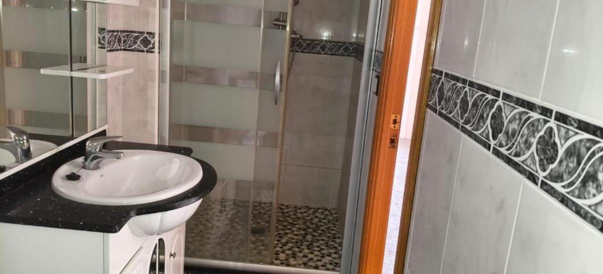 Sale of apartment in Piso en Barri Zona Nord, Alcoy / Alcoi, Alcoy
 photo 3