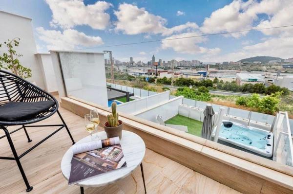 Duplex na sprzedaż w Dúplex en Calle de Colombia, 4, Balcón de Finestrat-Terra Marina, Finestrat, Finestrat photo 1
