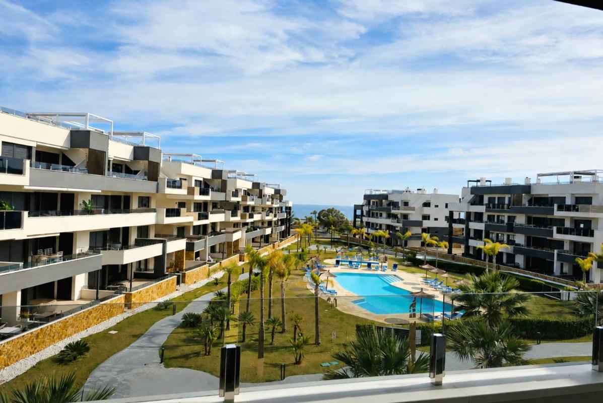 Sprzedaż mieszkania w Piso en Horizonte - La Campana, Orihuela, Orihuela
photo 1