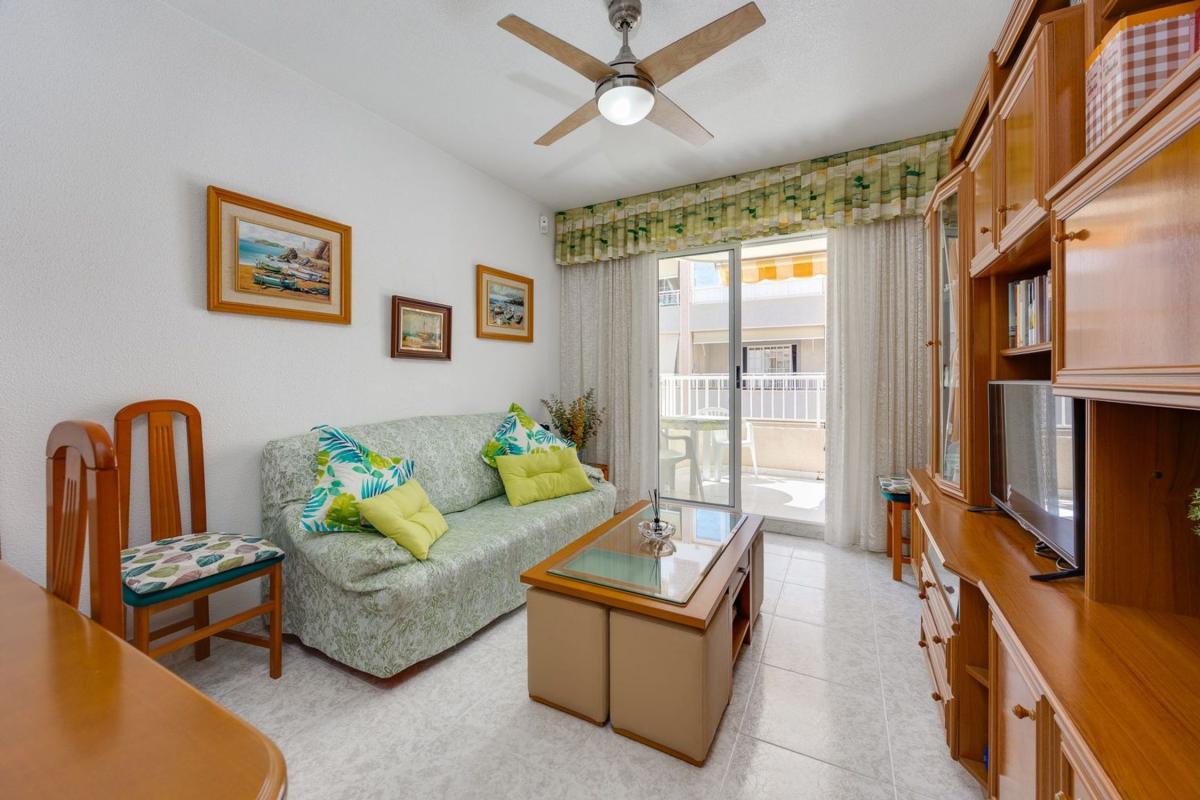 Venta de piso en Piso en Mar Baltico, 44, Playa de los Locos, Torrevieja, Torrevieja
photo 2