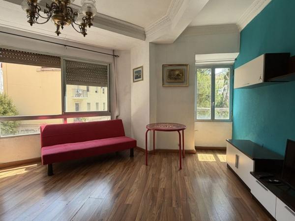 Sale of flat in Piso en Barri Eixample, Alcoy / Alcoi, Alcoy
thumbnail 2