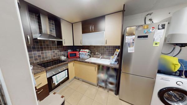 Продажа квартиры на Piso en Maximilia Thous, Plaza Crevillente-Juzgados, Elche / Elx, Эльче / Эльх
thumbnail 2