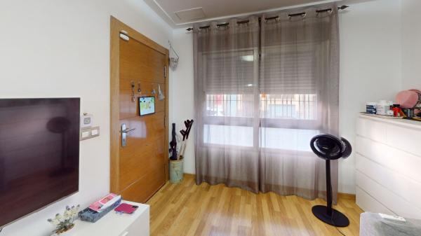 Продажа квартиры на Piso en Maximilia Thous, Plaza Crevillente-Juzgados, Elche / Elx, Эльче / Эльх
 photo 4