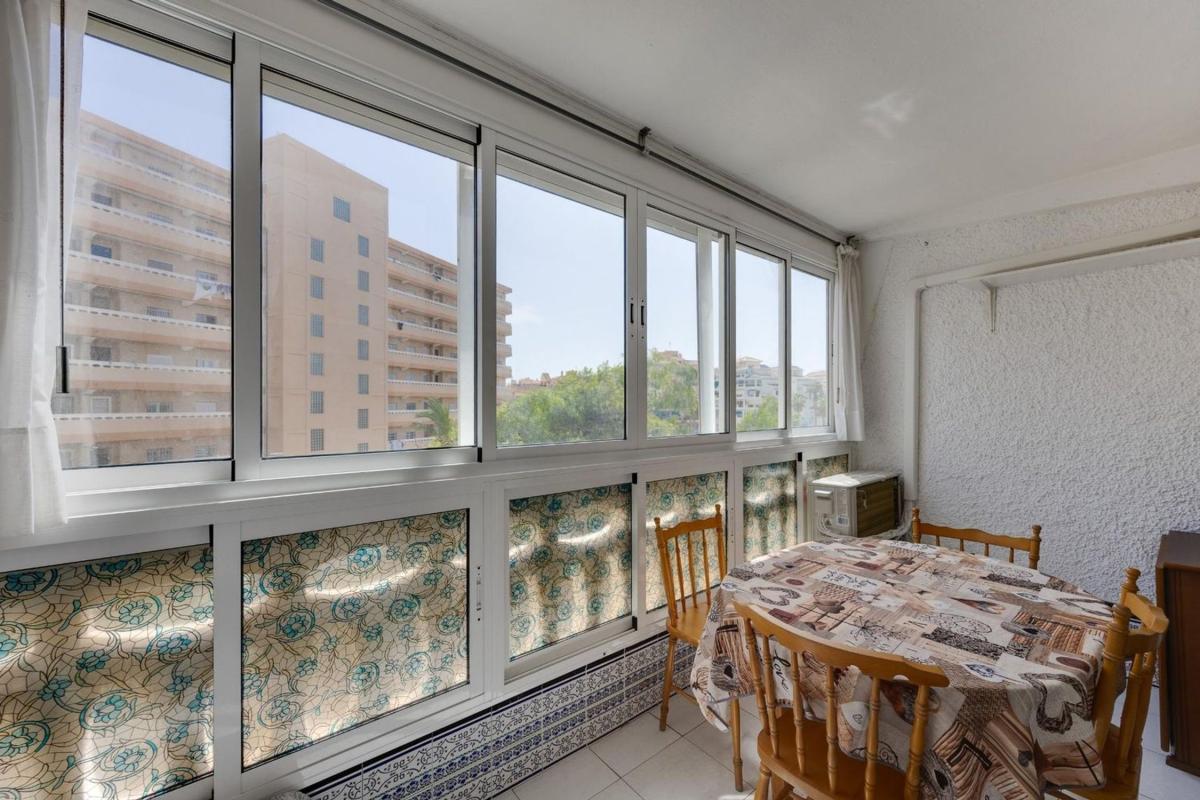 Sprzedaż mieszkania w Piso en Avenida Suecos, 26, Los Europeos, Torrevieja, Torrevieja
photo 3