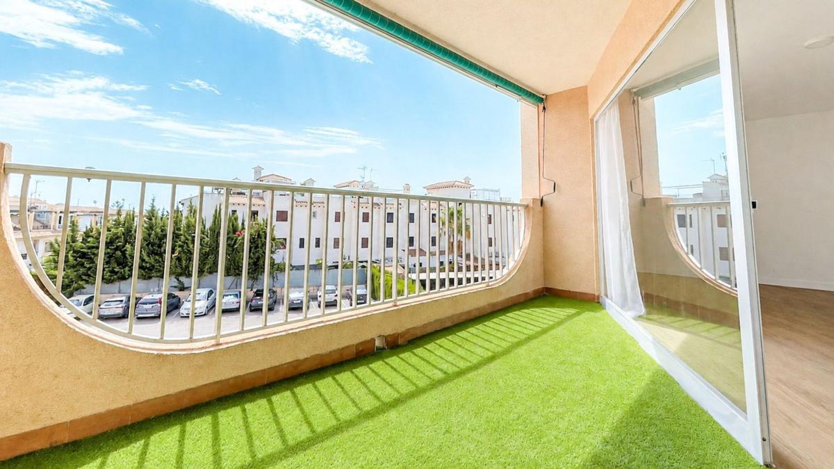 Sprzedaż mieszkania w Piso en La Zenia, Orihuela, Orihuela
 photo 2