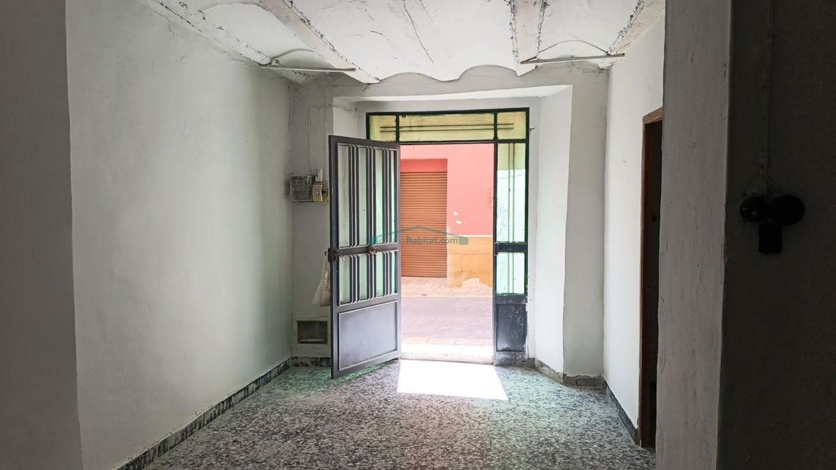 Propiedades en venta y alquiler en España photo 1