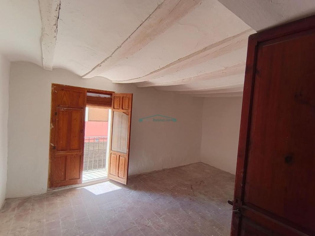 Propiedades en venta y alquiler en España photo 4