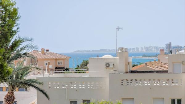 Venta de piso en Piso en Avenida de la Almadraba, 2, Pueblo Español - Coveta Fumá, El Campello, El Campello
 photo 3