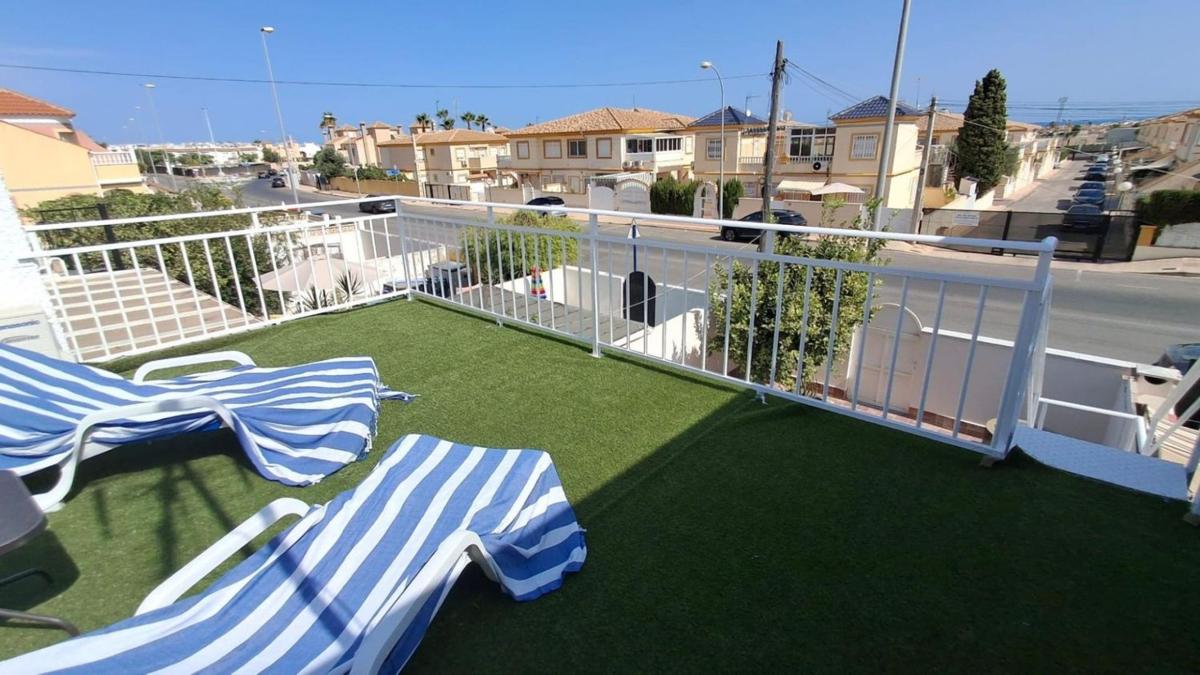 Venta de chalet adosado en Chalet adosado en La Chismosa, Orihuela , Orihuela photo 1