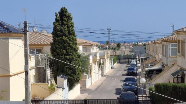 Chalet adosado en La Chismosa, Orihuela thumbnail 1