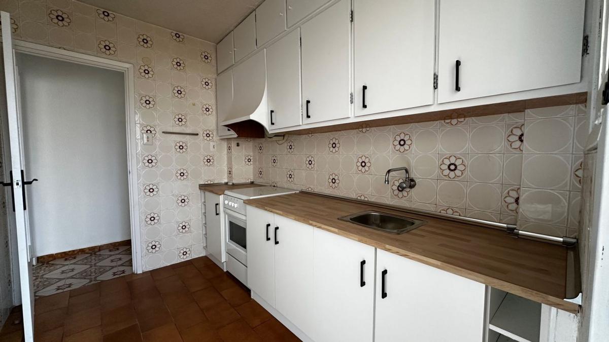 Sale of apartment in Piso en Calle Aragó, Petrer, Petrer
photo 1