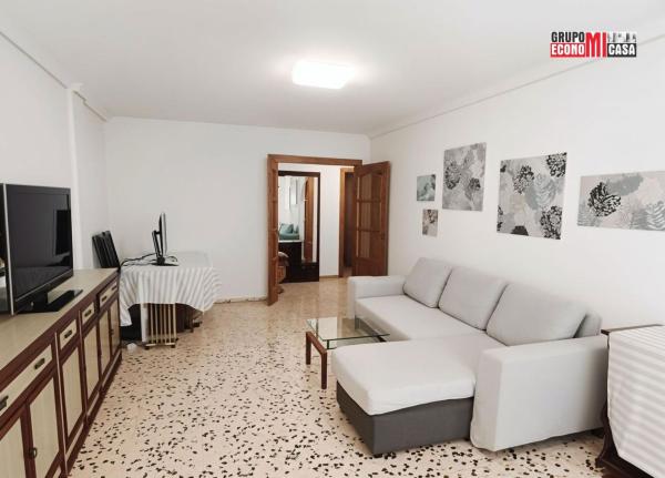 Venta de piso en Piso en Campello Pueblo, El Campello, El Campello
 photo 1