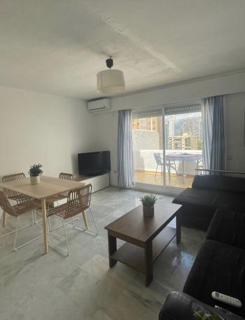 Продажа квартиры на Piso en Calle Noreña, 2, Playa de Poniente, Benidorm, Бенидорм
 photo 2