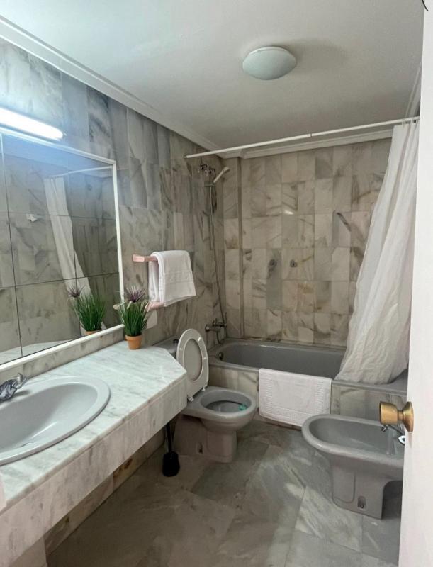 Продажа квартиры на Piso en Calle Noreña, 2, Playa de Poniente, Benidorm, Бенидорм
photo 3
