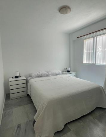 Продажа квартиры на Piso en Calle Noreña, 2, Playa de Poniente, Benidorm, Бенидорм
 photo 4