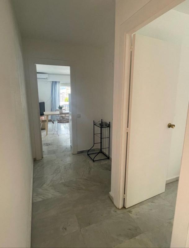 Продажа квартиры на Piso en Calle Noreña, 2, Playa de Poniente, Benidorm, Бенидорм
photo 5