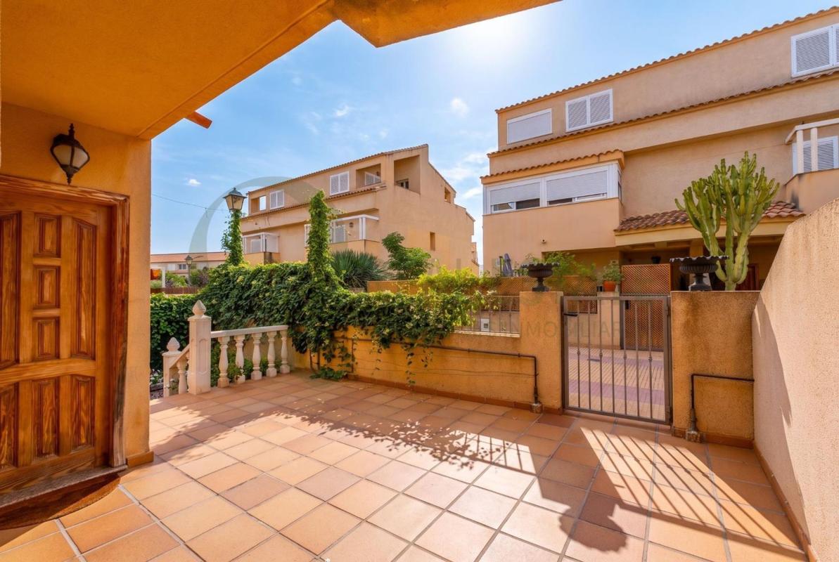 Properties for sale and rent in Spain photo 5