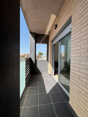 Venta de piso en Piso en Parque Acuático - Sector 25, Torrevieja, Torrevieja
photo 1
