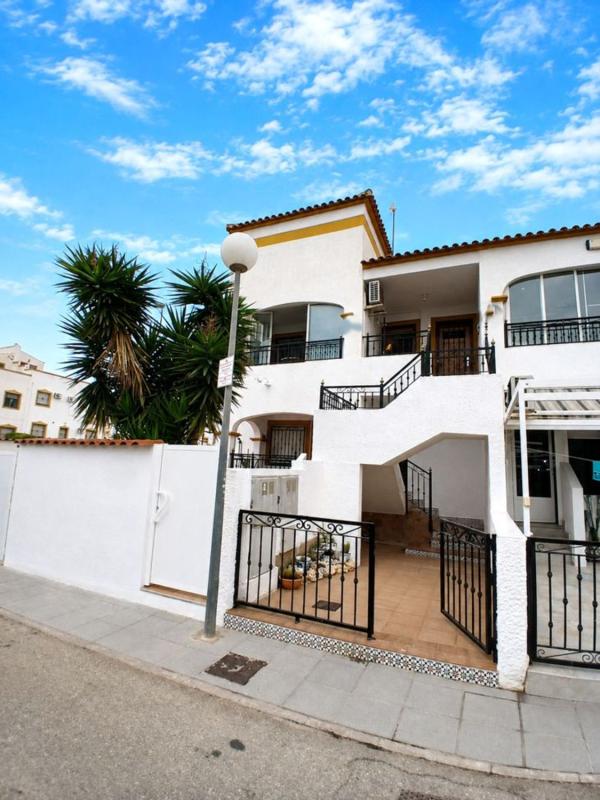 Penthouse sale in Ático en Desamparados-Hurchillo-Torremendo, Orihuela, Orihuela photo 1