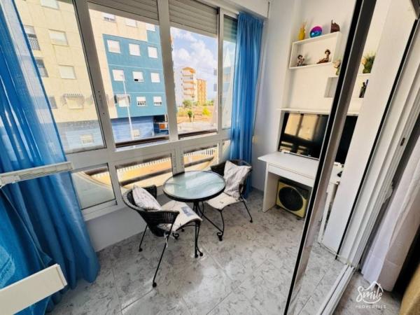Venta de piso en Piso en Calle Adriano, 1, Gaspar Perrelló, Torrevieja, Torrevieja
 photo 3
