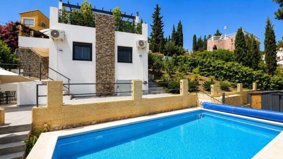 Properties for sale and rent in Spain photo 2
