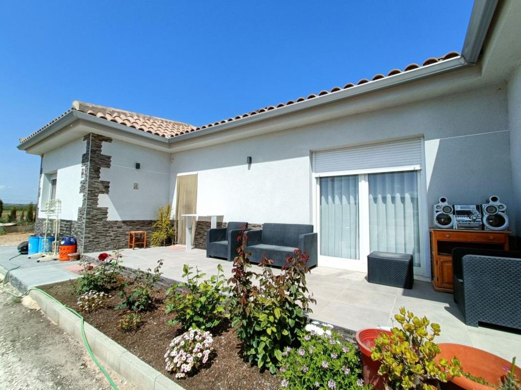 Продажа отдельного шале в Casa o chalet en Pinoso, Пиносo photo 5