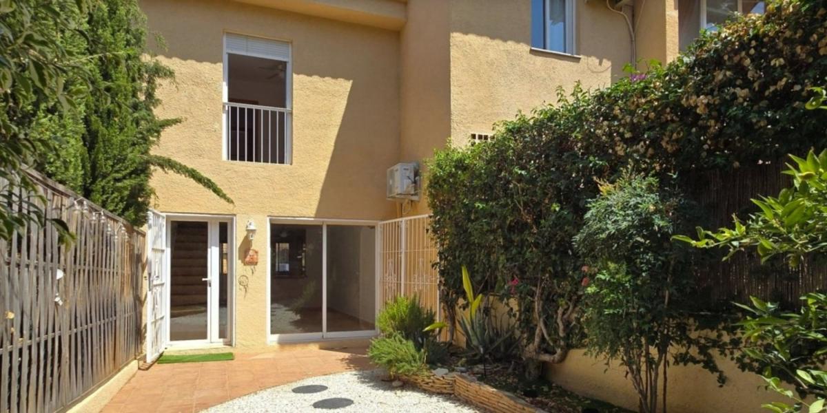 Sprzedaż szeregowego domku w Chalet adosado en L'Albir, Alfaz del Pi , Alfaz del Pi photo 2