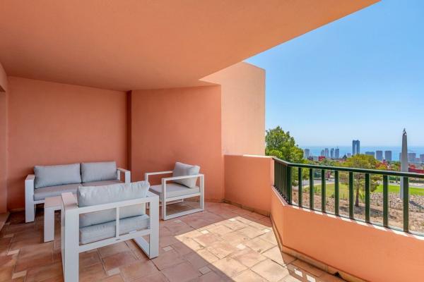 Sprzedaż mieszkania w Piso en Golf Bahía, Finestrat, Finestrat
photo 1