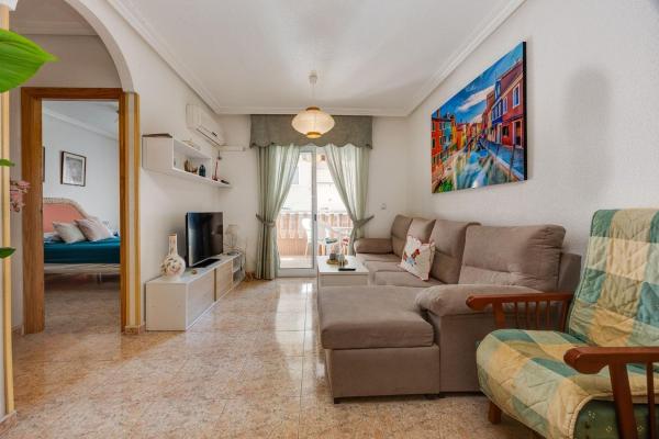 Sale of flat in Piso en Avenida Habaneras - Curva de Palangre, Torrevieja, Torrevieja
thumbnail 2