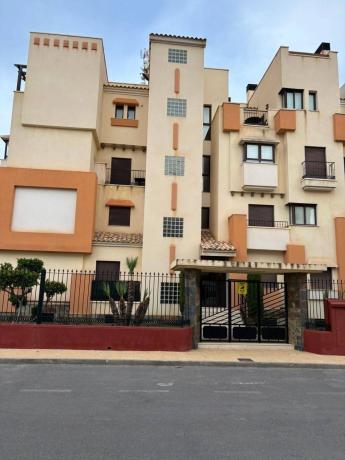 Sprzedaż mieszkania w Piso en Lomas de Cabo Roig, Orihuela, Orihuela
photo 1