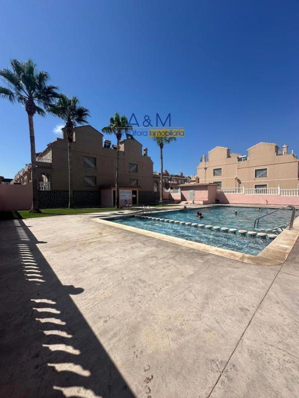 Sale of townhouse in Chalet adosado en Monte y Mar, Gran Alacant , Gran Alacant photo 2