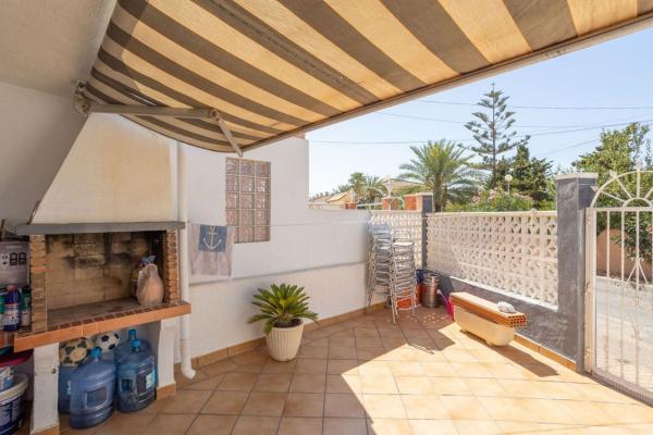 Casa o chalet independiente en Puerto Deportivo, Torrevieja thumbnail 2