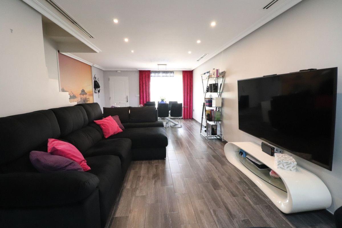 Недвижимость на продажу и в аренду в Испании photo 3