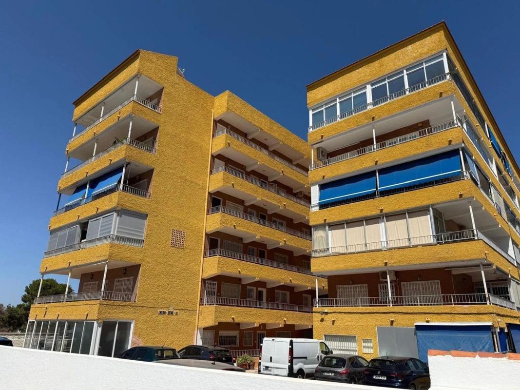 Sprzedaż mieszkania w Piso en Horizonte - La Campana, Orihuela, Orihuela
photo 1