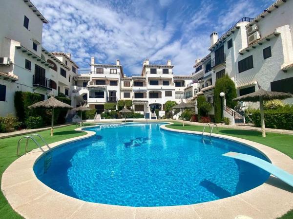 Sprzedaż mieszkania w Piso en Cabo Roig, Orihuela, Orihuela
photo 1