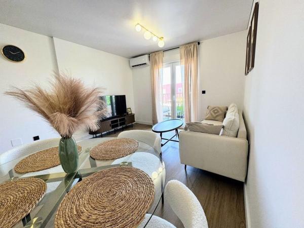 Sale of flat in Piso en Torre de la Horadada, Pilar de la Horadada, Pilar de la Horadada
thumbnail 2