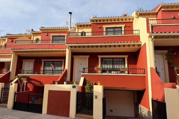 Casa o chalet independiente en Catral photo 1
