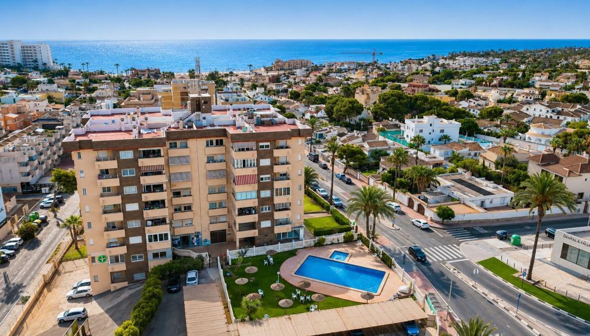 Penthouse sale in Ático en La Zenia, Orihuela, Orihuela photo 1