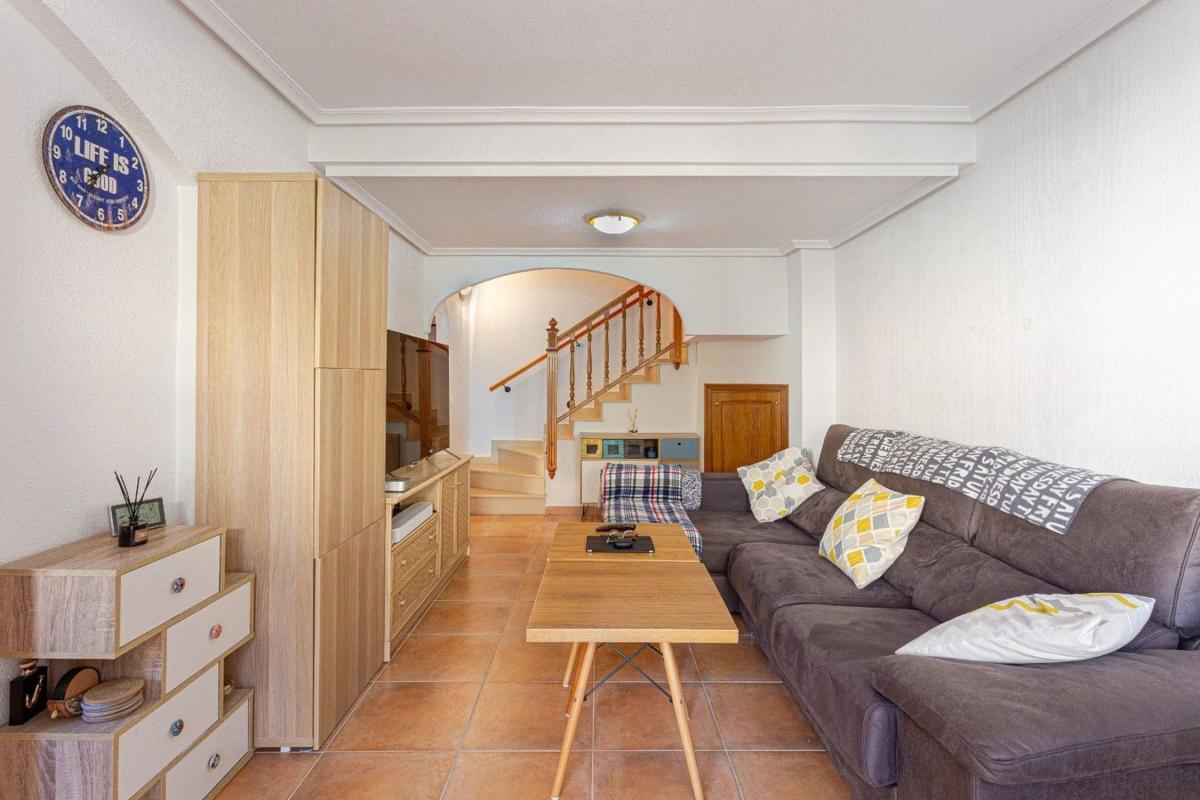 Properties for sale and rent in Spain photo 4