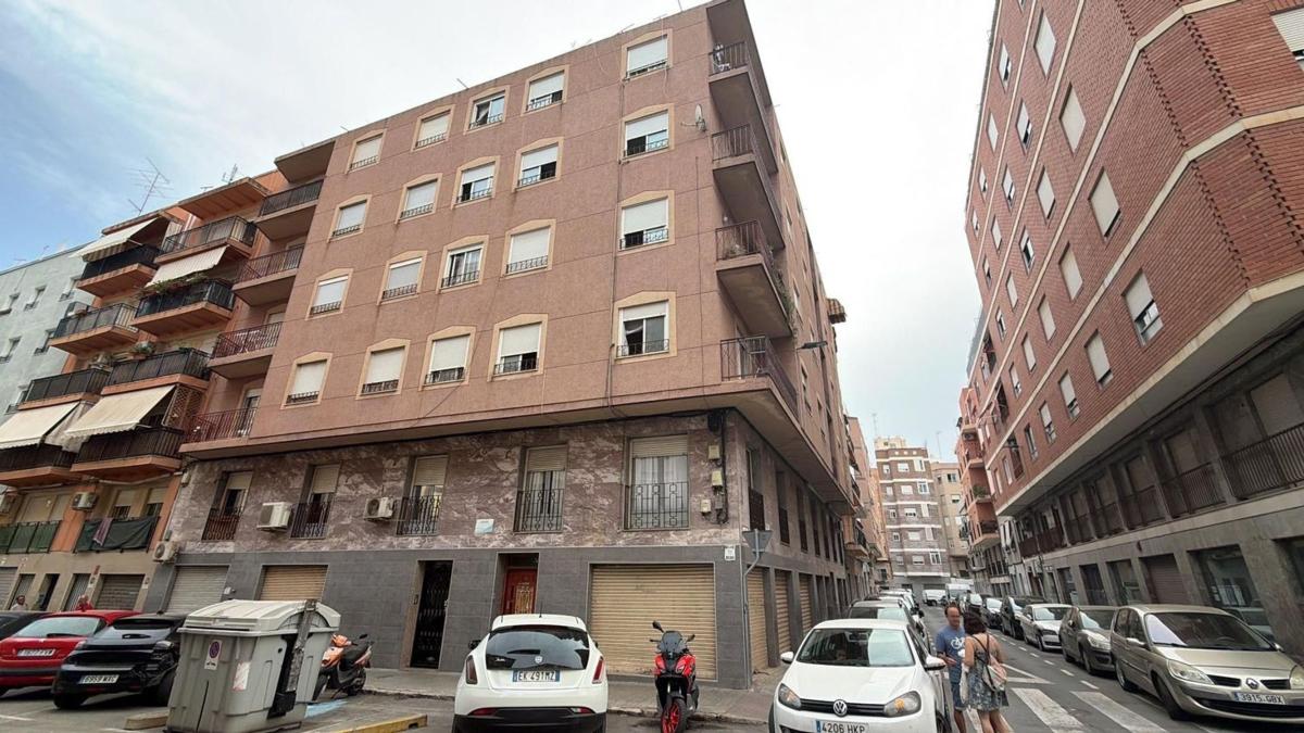 Продажа квартиры на Piso en Carrús Este, Elche / Elx, Эльче / Эльх
photo 1