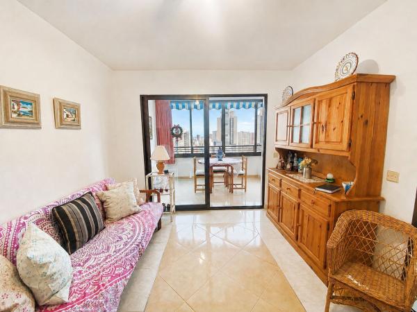 Продажа квартиры на Piso en Calle Esperanto, Pueblo Levante, Benidorm, Бенидорм
 photo 1