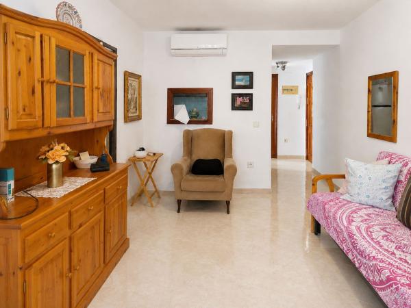 Продажа квартиры на Piso en Calle Esperanto, Pueblo Levante, Benidorm, Бенидорм
 photo 2