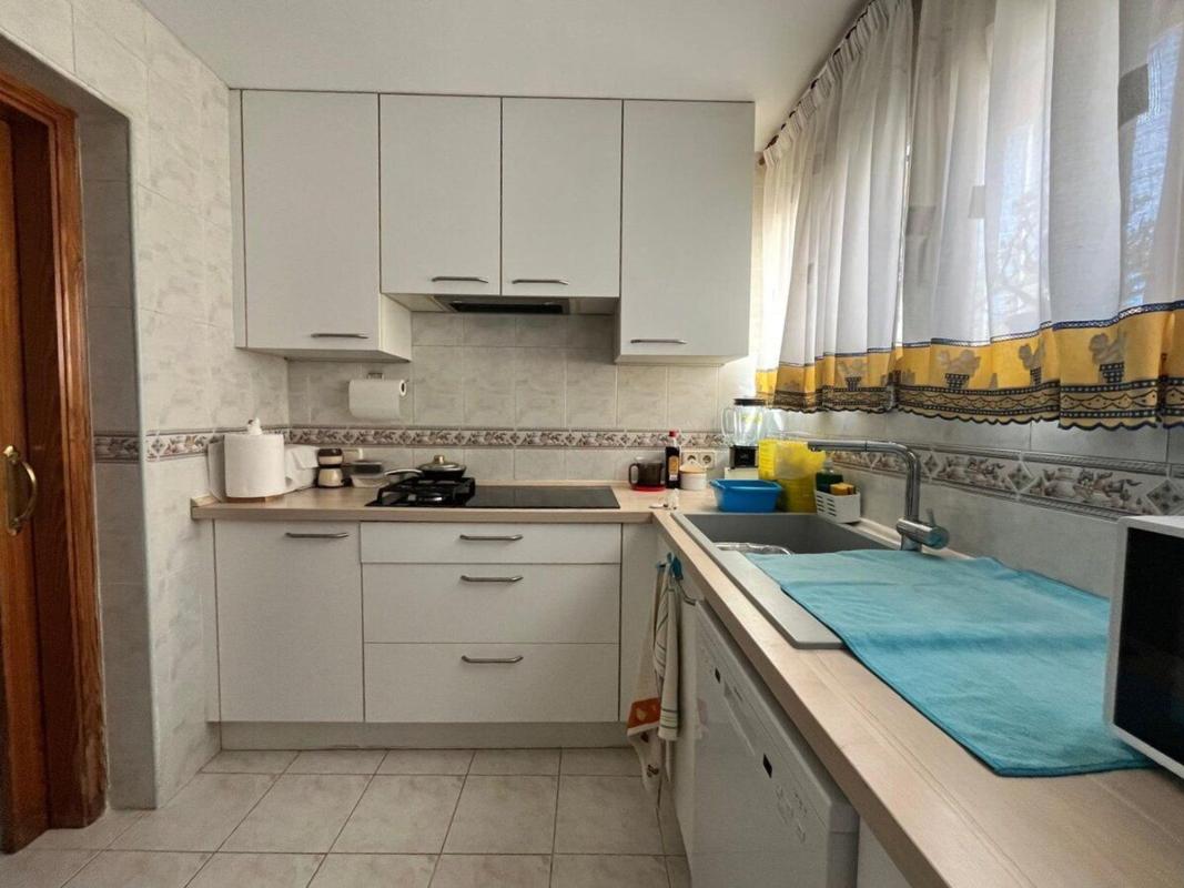 Properties for sale and rent in Spain photo 5