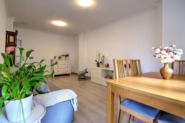 Продажа квартиры на Piso en Calle Antonio Pascual Quiles, Reina Victoria-Miguel Hernández, Elche / Elx, Эльче / Эльх
 photo 4